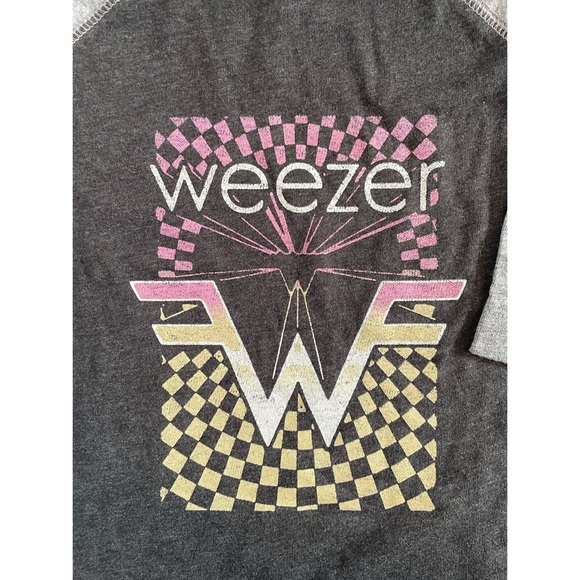 Weezer 2T Baseball Style Tee - Picture 2 of 4